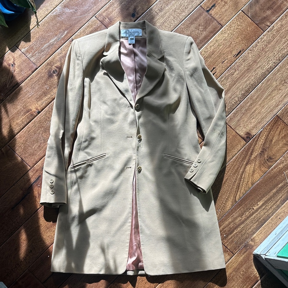 Jones New York Women's Blazer size 6